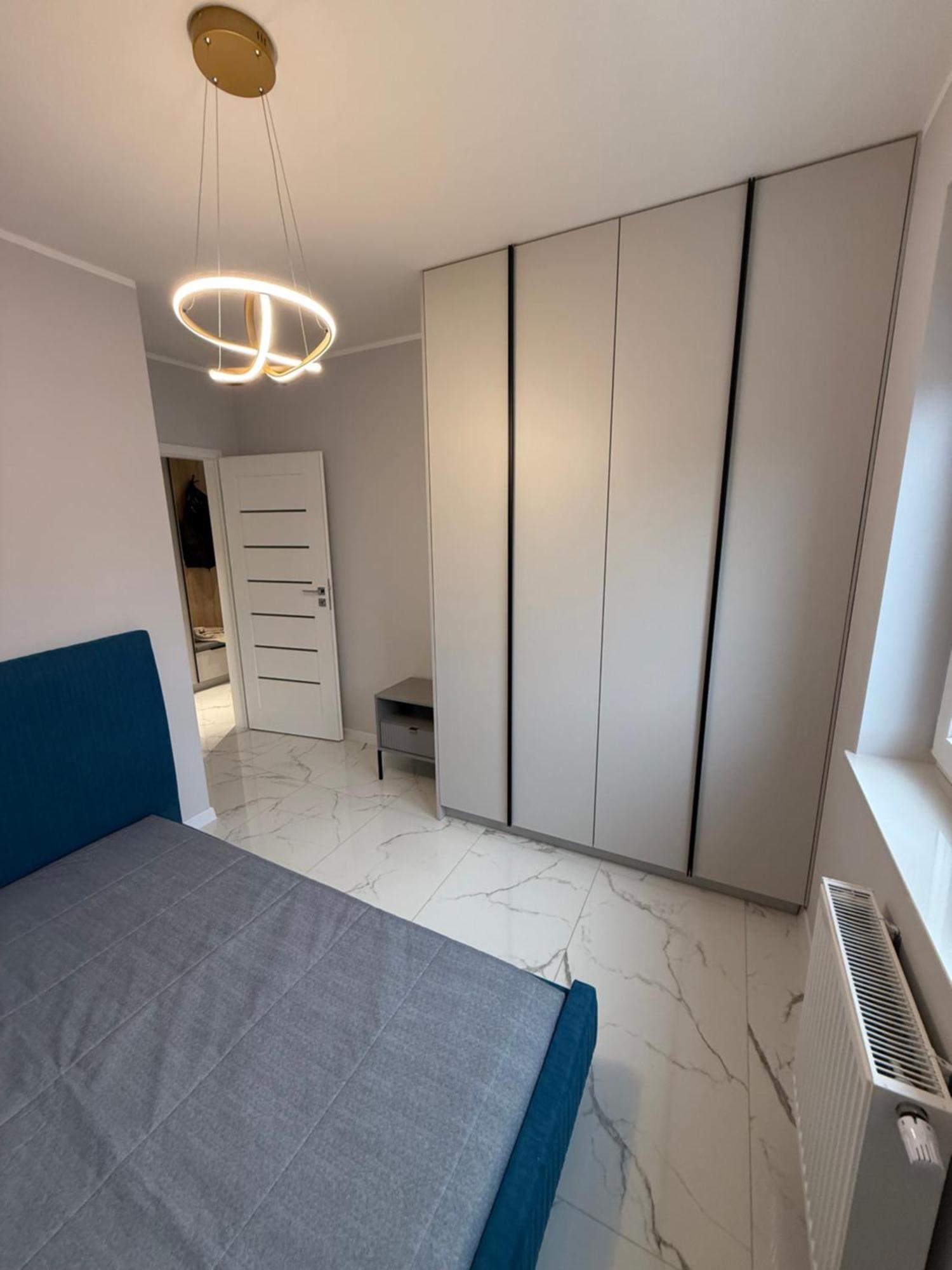 Apartament Na Osiedlu Zamknietym Z Garazem Podziemnym Apartment Tomaszow Mazowiecki Luaran gambar